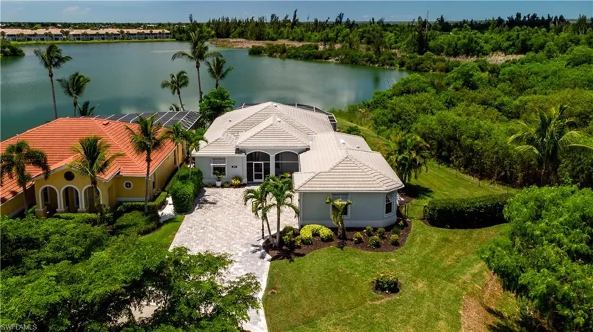 2644 Fairmont Cove Ct, Cape Coral, Florida 33991