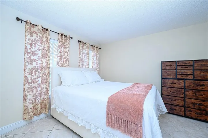 Bedroom #1