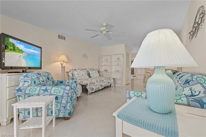 315 Saint Andrews Blvd # D23, Naples Fl 34113