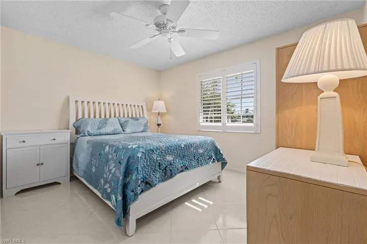 315 Saint Andrews Blvd # D23, Naples Fl 34113