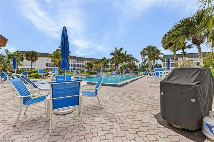 315 Saint Andrews Blvd # D23, Naples Fl 34113