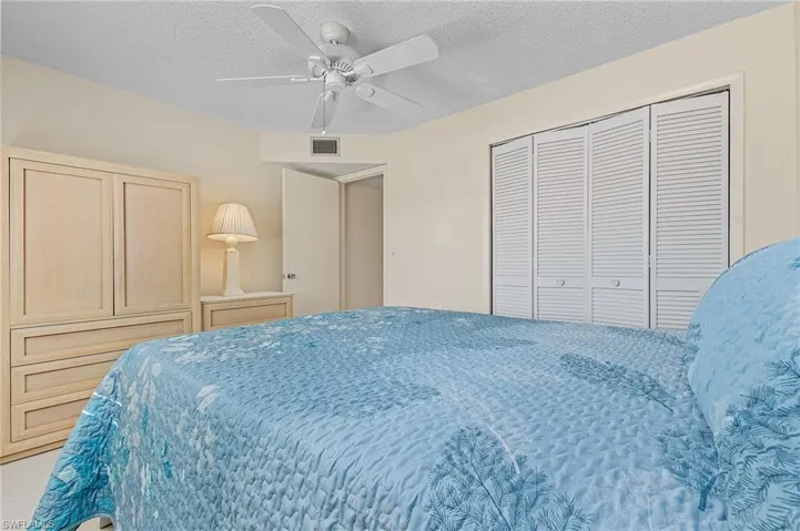 315 Saint Andrews Blvd # D23, Naples Fl 34113