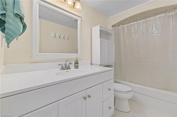 315 Saint Andrews Blvd # D23, Naples Fl 34113