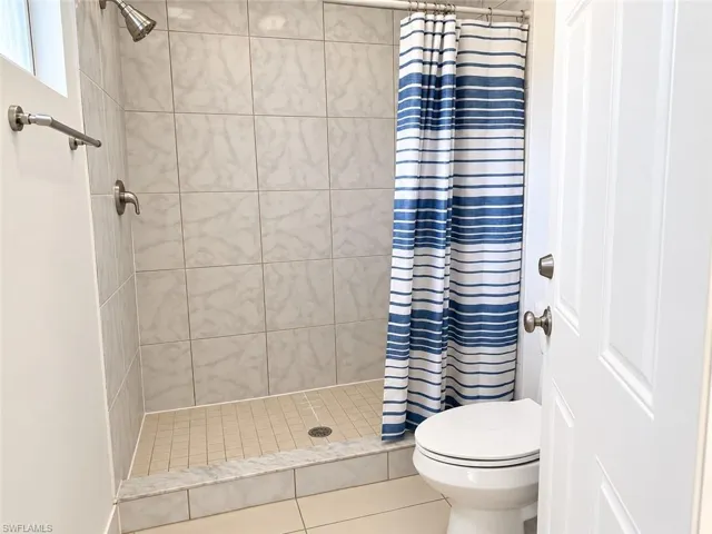 291 22nd St Ne, Naples, Florida 34120