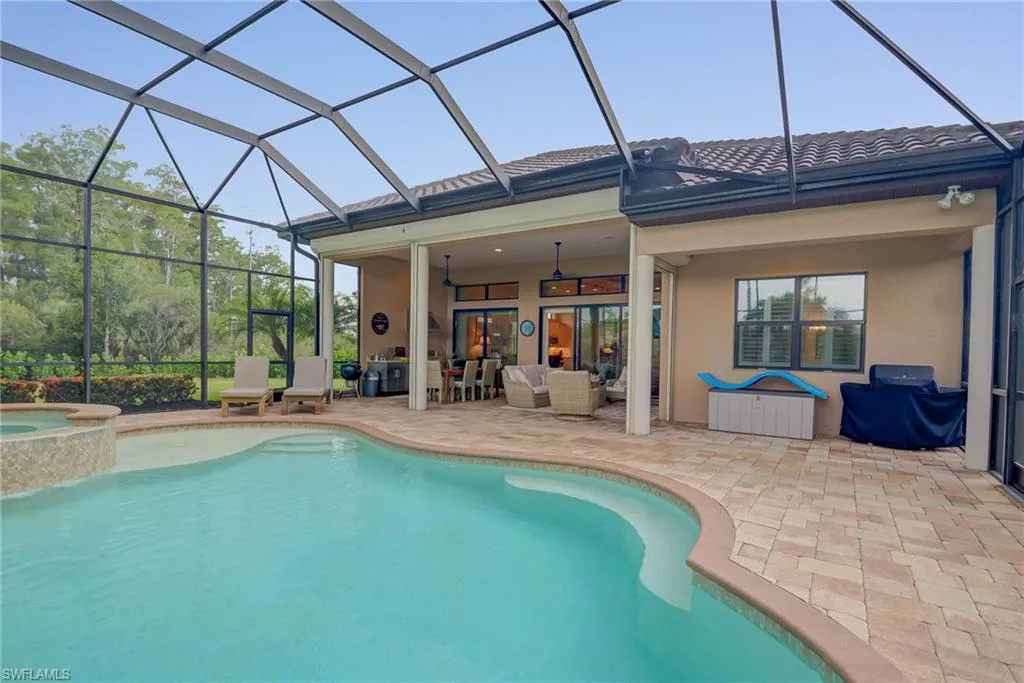 11330 Hidalgo CT, Fort Myers, FL 33912,225060755
