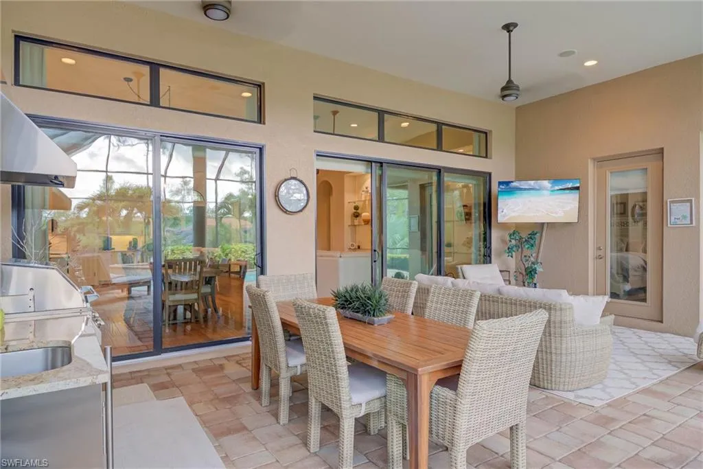 11330 Hidalgo CT, Fort Myers, FL 33912,225060755
