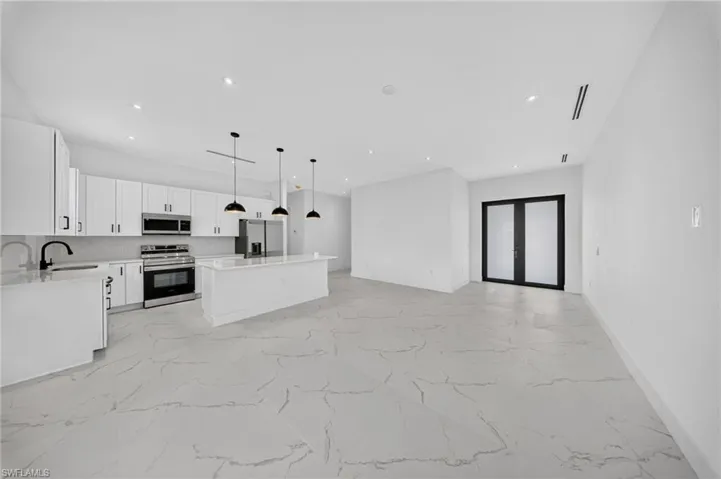 503 Palora Ave, Lehigh Acres, Florida 33974