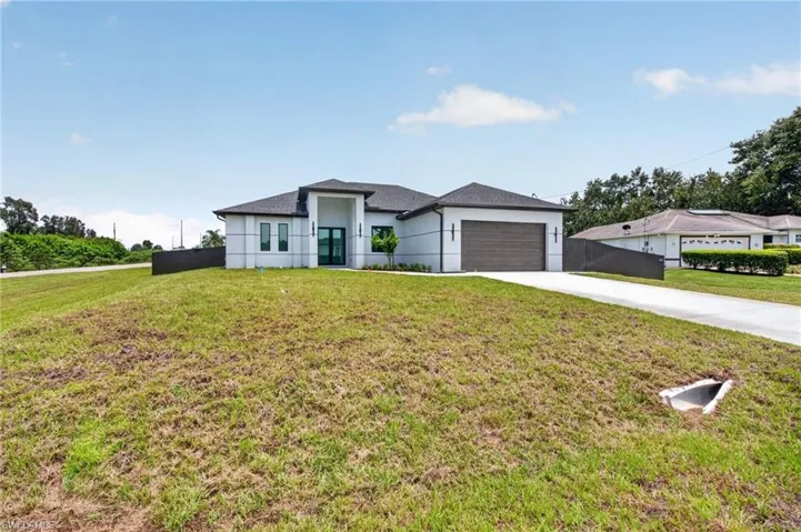 503 Palora Ave, Lehigh Acres, Florida 33974