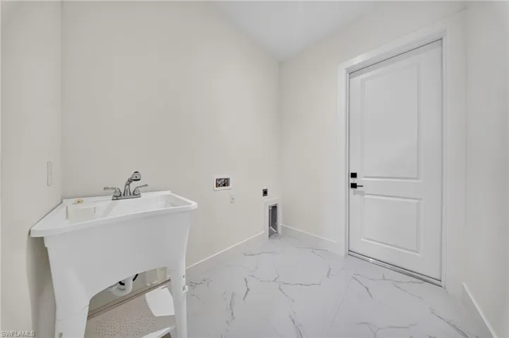 503 Palora Ave, Lehigh Acres, Florida 33974