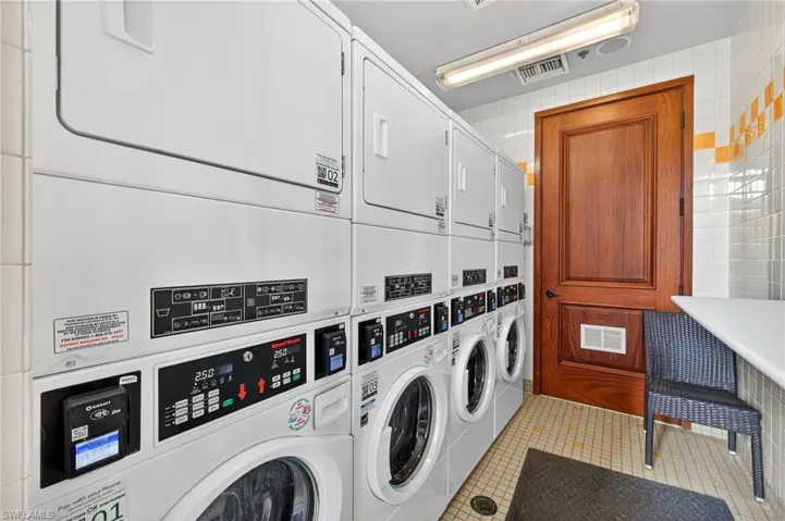 3rd E ST, Palmetto, FL 34221