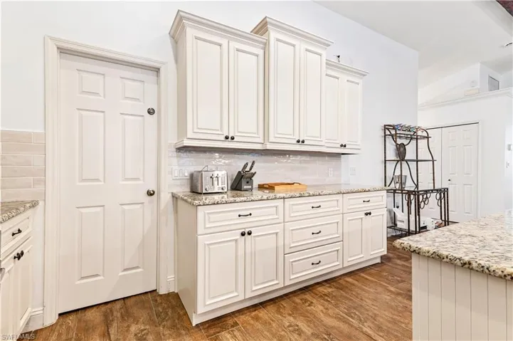 36 5th St, Bonita Springs, Florida 34134