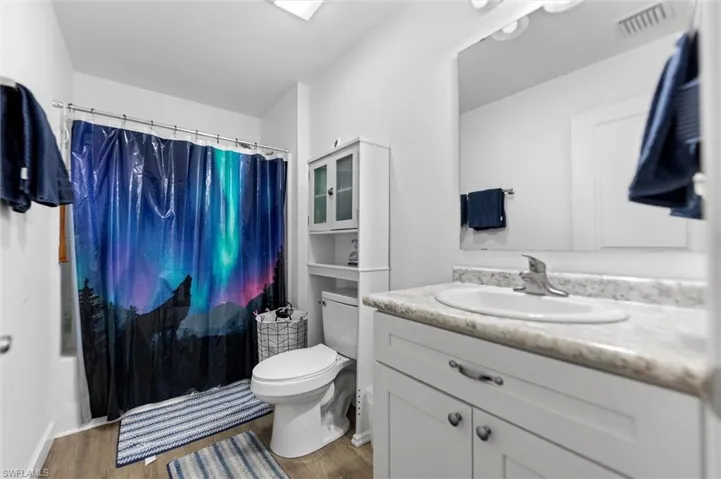 2960 Lunar St, Naples, Florida 34112