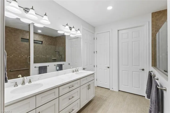 Remodeled bathroom with brand NEW cabinets and countertop