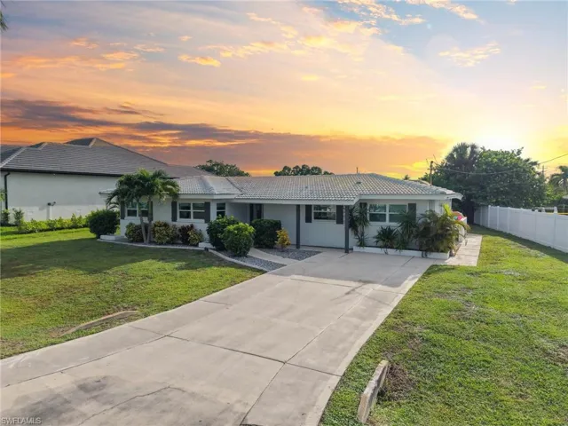 5310 Bayshore Ave, Cape Coral, Florida 33904