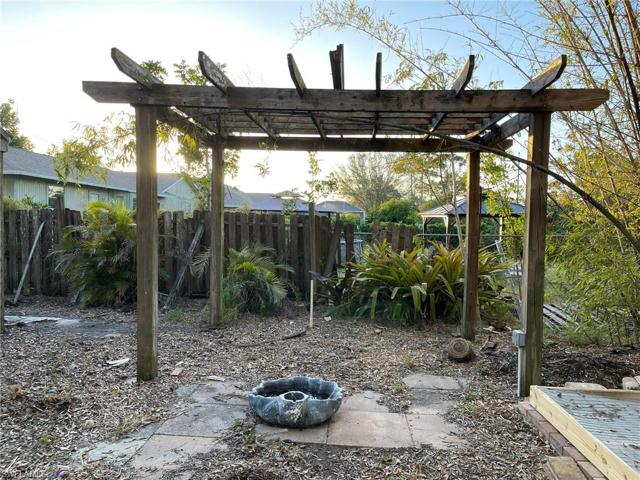 2143 NE 28th ST, CAPE CORAL FL 33909