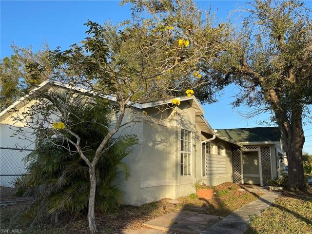 2143 NE 28th ST, CAPE CORAL FL 33909
