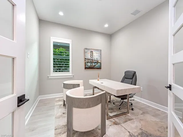 8870 Calypso Ct, Naples, Florida 34112