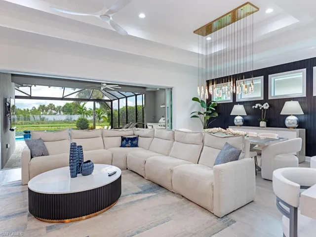 8870 Calypso Ct, Naples, Florida 34112