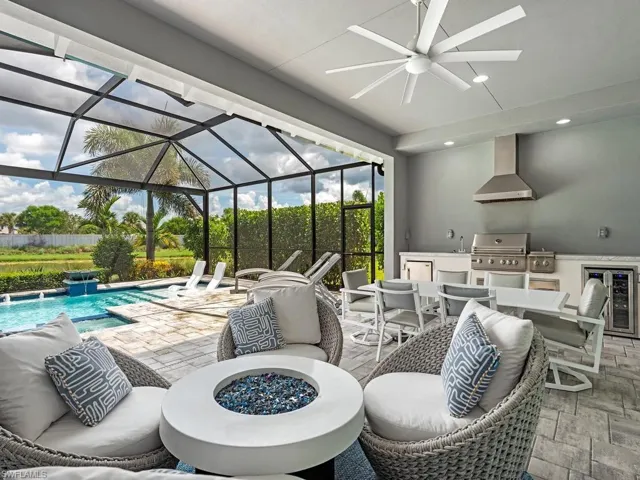 8870 Calypso Ct, Naples, Florida 34112