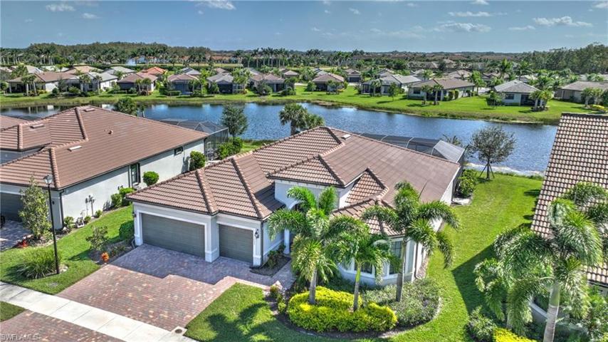 Beautiful curb appeal! Lanai/Pool facing E-SE, perfect exposure!