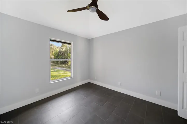390  35th NE AVE, Naples, FL 34120