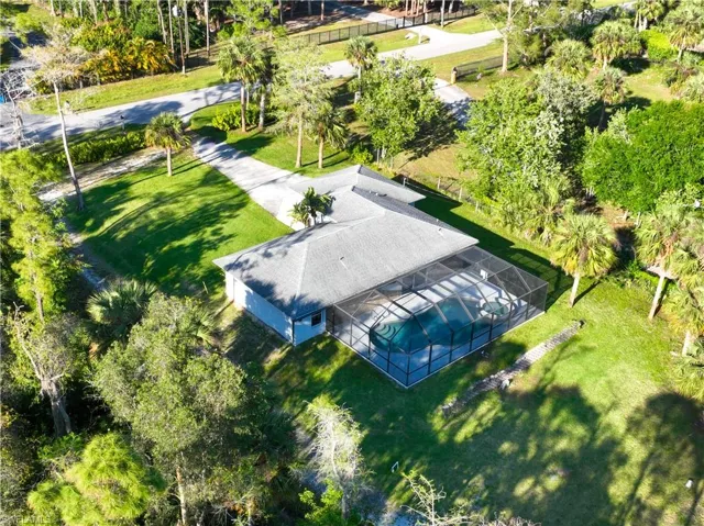 390  35th NE AVE, Naples, FL 34120
