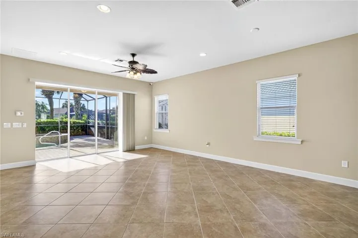 11107 Laughton Cir, Fort Myers, Florida 33913