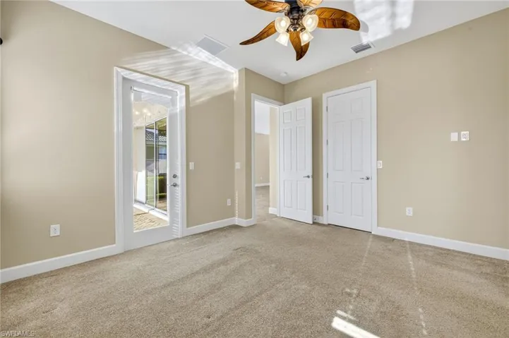 11107 Laughton Cir, Fort Myers, Florida 33913