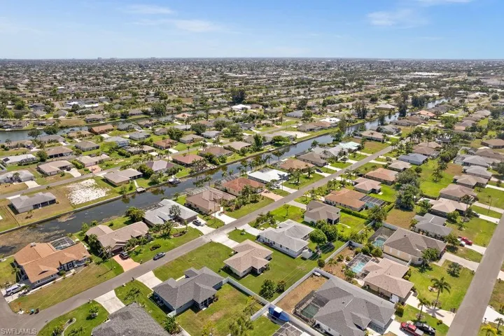 419 SE 23rd  ST, Cape Coral, FL 33990