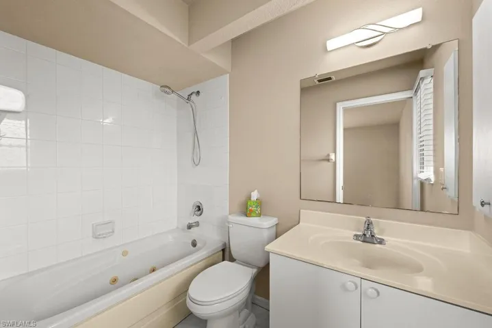 419 SE 23rd  ST, Cape Coral, FL 33990