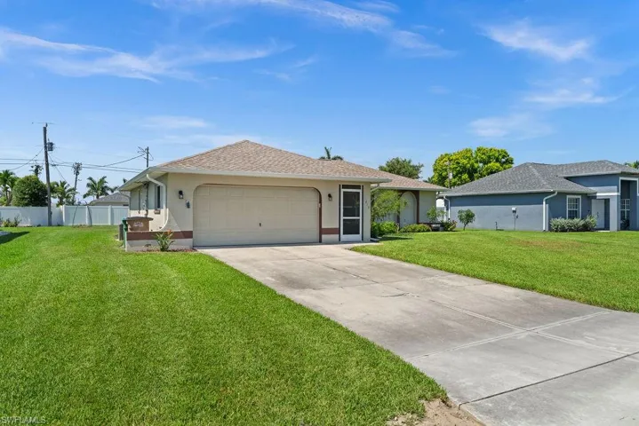 419 SE 23rd  ST, Cape Coral, FL 33990