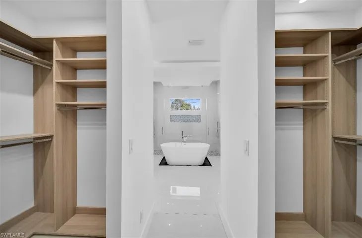 View of walk in closet
