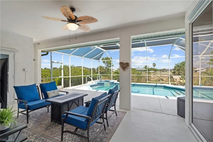 1407 Ne 19th Ter, Cape Coral Fl 33909