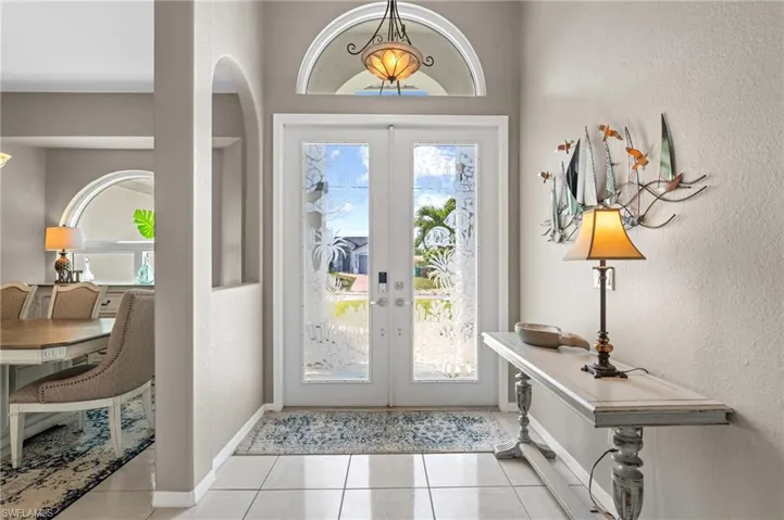 1407 Ne 19th Ter, Cape Coral Fl 33909