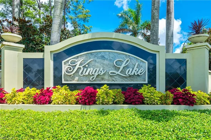 2429 Kings Lake Blvd, Naples, Florida 34112