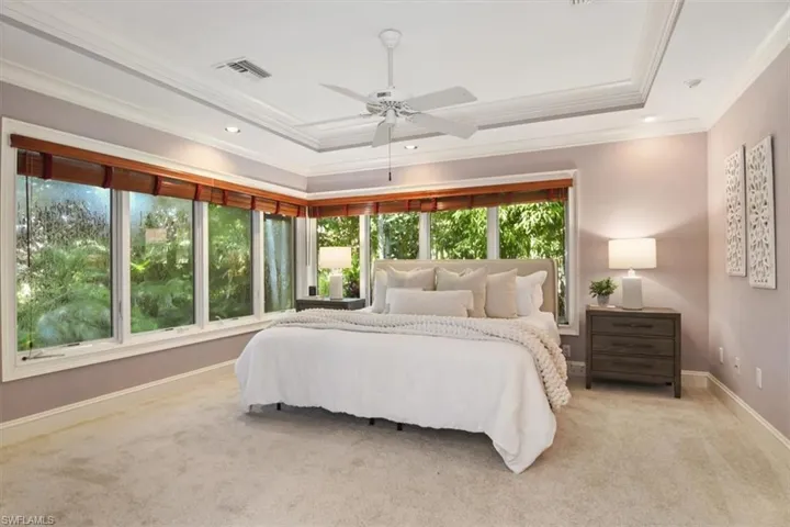 2429 Kings Lake Blvd, Naples, Florida 34112
