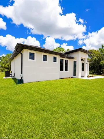 4602 Inez Ave S, Lehigh Acres, Florida 33976