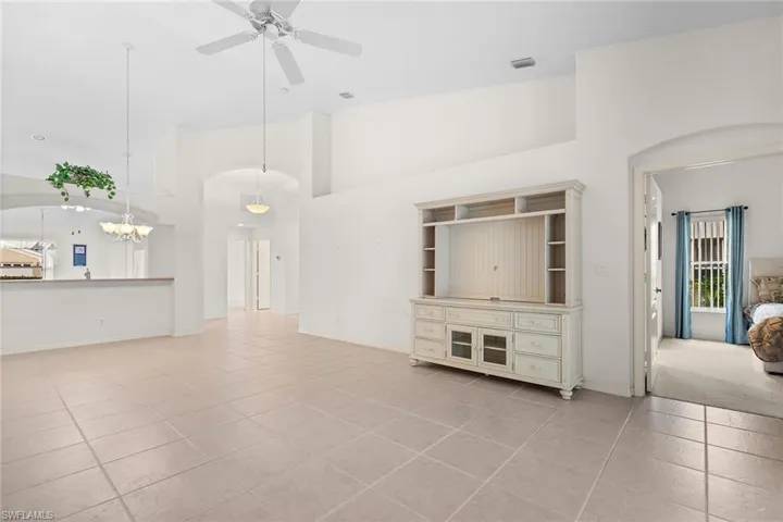 8251 Ibis Cove Cir A129, Naples, Florida 34119