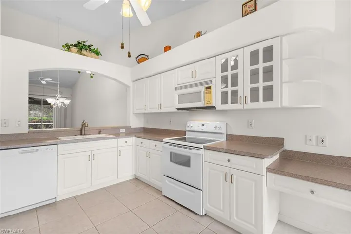 8251 Ibis Cove Cir A129, Naples, Florida 34119