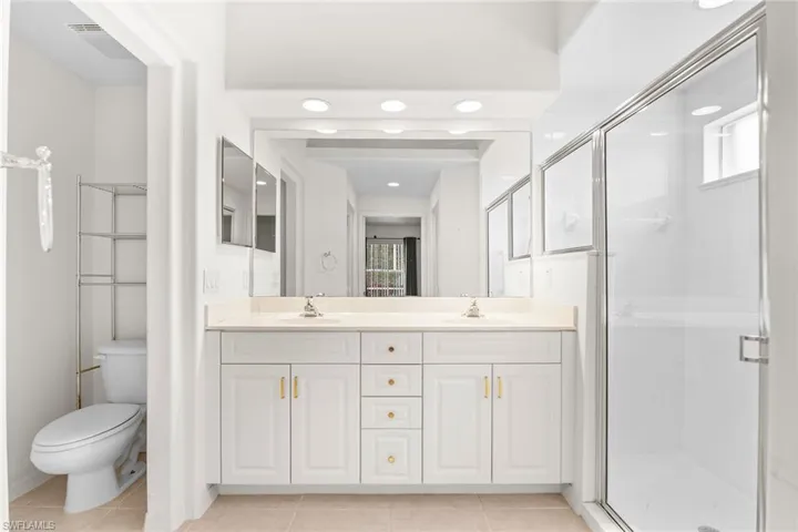 8251 Ibis Cove Cir A129, Naples, Florida 34119