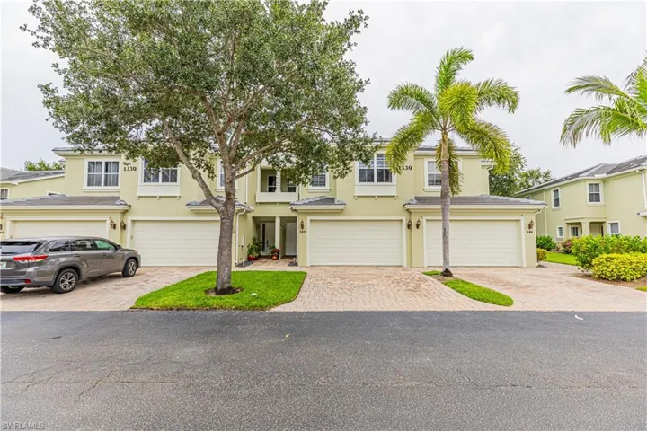 1330 Mariposa Cir # 103, Naples, Florida 34105