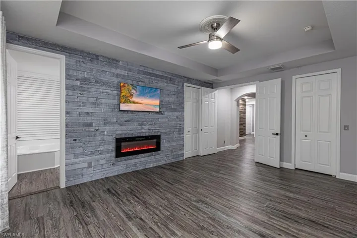 1330 Mariposa Cir # 103, Naples, Florida 34105