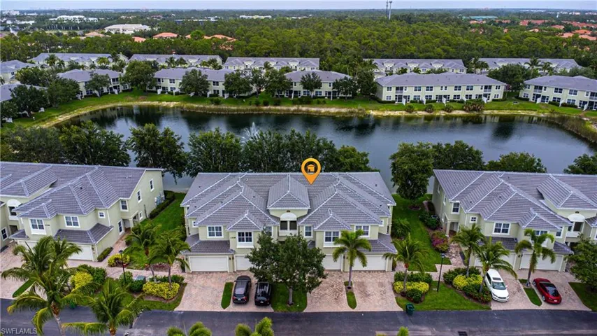 1330 Mariposa Cir # 103, Naples, Florida 34105