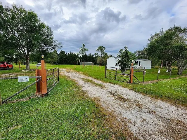 330 N Cabbage Palm St, Clewiston, Florida 33440