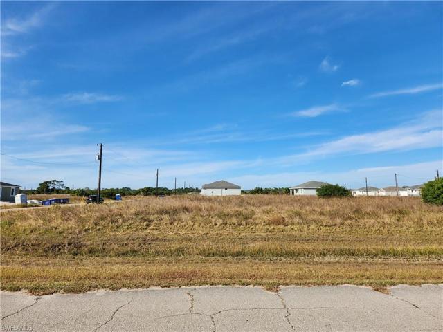 Lot view from SE Banyan Boulevard
