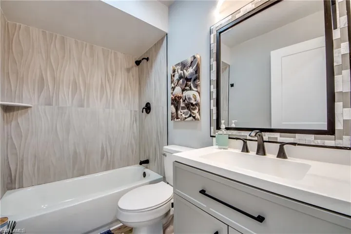 4903 Vincennes St # 213, Cape Coral Fl 33904