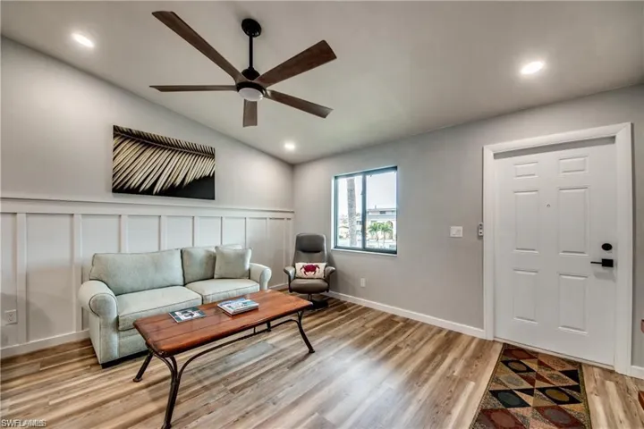 4903 Vincennes St # 213, Cape Coral Fl 33904
