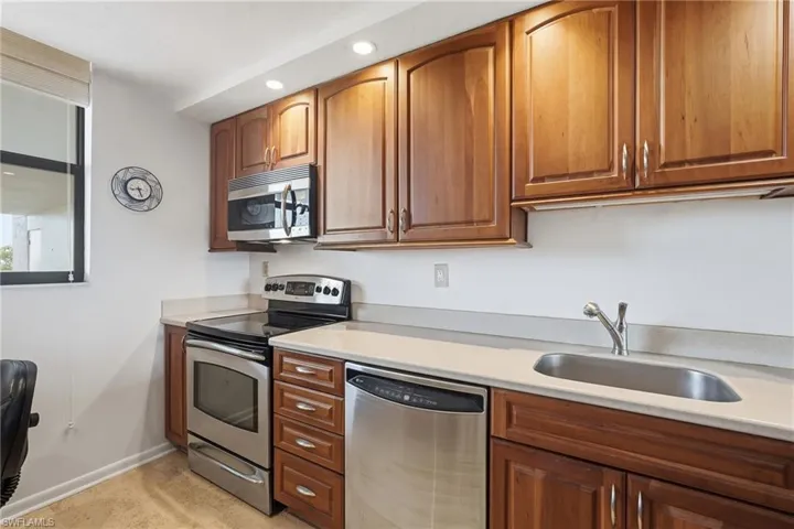 4223 Bay Beach Ln 4f, Fort Myers Beach, Florida 33931