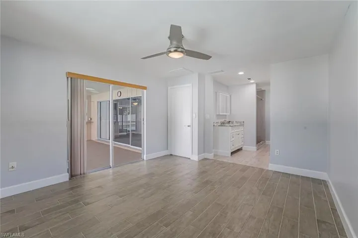 2533  Shelby  PKWY, Cape Coral, FL 33904