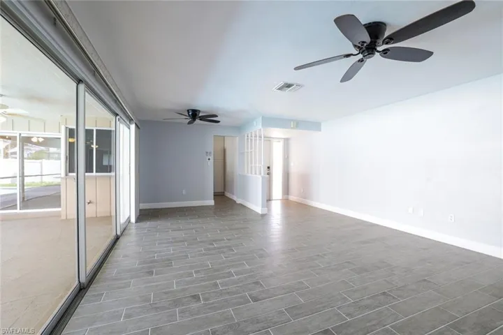 2533  Shelby  PKWY, Cape Coral, FL 33904